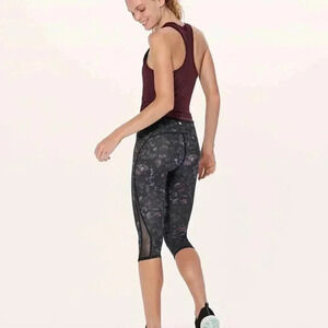 Lululemon Lululemon Train Times Crop yoga Frozen Flourish Multi  leggings 2